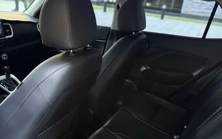 Hyundai Venue I, 2022 год, 1 300 000 рублей, 14 фотография