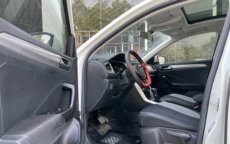 Volkswagen T-Roc I, 2022 год, 1 530 000 рублей, 7 фотография