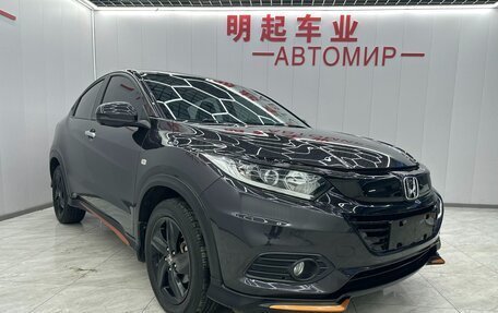 Honda Vezel, 2022 год, 1 630 000 рублей, 3 фотография