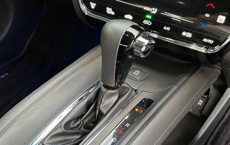 Honda Vezel, 2020 год, 1 640 000 рублей, 13 фотография