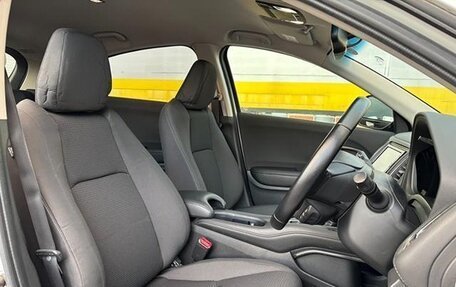 Honda Vezel, 2020 год, 1 640 000 рублей, 9 фотография