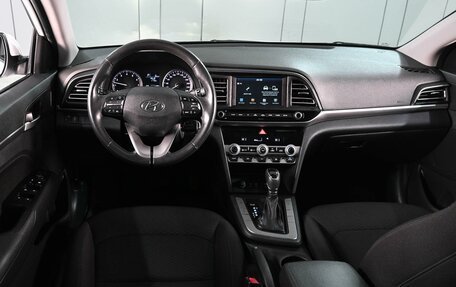 Hyundai Elantra, 2020 год, 1 649 000 рублей, 6 фотография