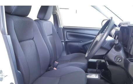 Toyota Probox I, 2023 год, 950 000 рублей, 9 фотография