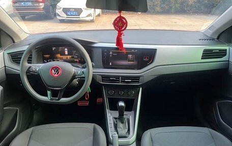 Volkswagen Polo, 2023 год, 1 380 000 рублей, 10 фотография