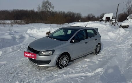 Volkswagen Polo VI (EU Market), 2011 год, 850 000 рублей, 12 фотография