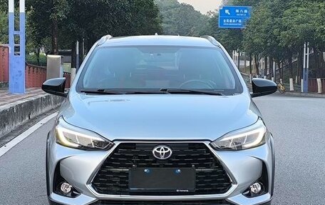 Toyota Yaris XP150 рестайлинг, 2022 год, 1 395 222 рублей, 2 фотография