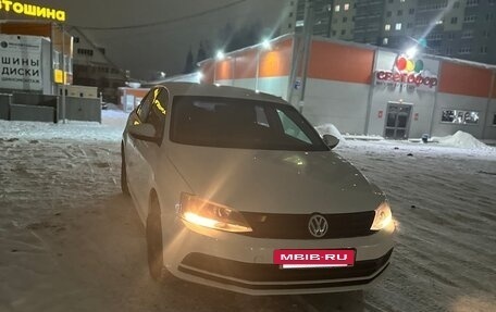 Volkswagen Jetta VI, 2015 год, 860 000 рублей, 7 фотография