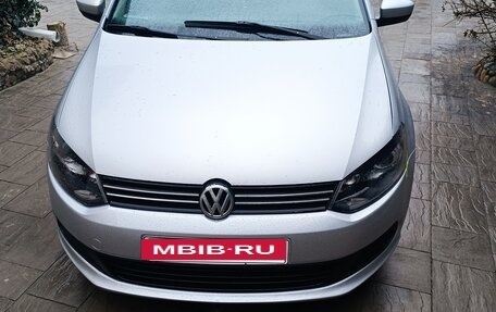 Volkswagen Polo VI (EU Market), 2012 год, 900 000 рублей, 5 фотография