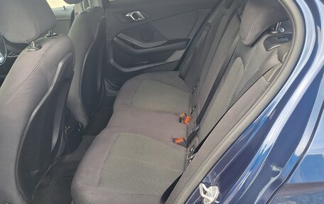 BMW 1 серия, 2019 год, 1 599 000 рублей, 12 фотография