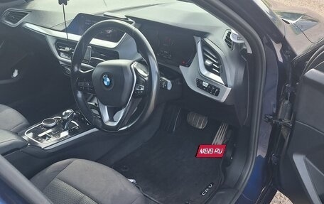 BMW 1 серия, 2019 год, 1 599 000 рублей, 19 фотография