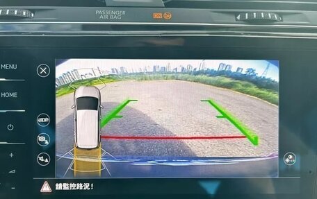 Volkswagen Touran III, 2023 год, 1 450 000 рублей, 5 фотография