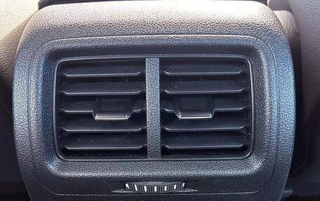 Volkswagen Touran III, 2023 год, 1 450 000 рублей, 15 фотография