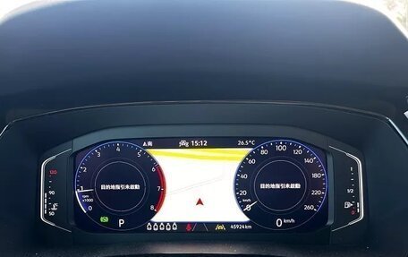 Volkswagen Touran III, 2023 год, 1 450 000 рублей, 9 фотография