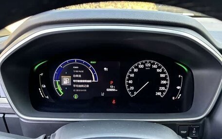 Honda Elysion, 2024 год, 6 300 000 рублей, 16 фотография