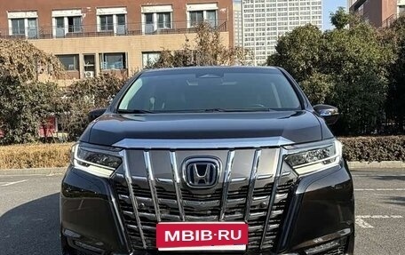 Honda Elysion, 2024 год, 6 300 000 рублей, 2 фотография