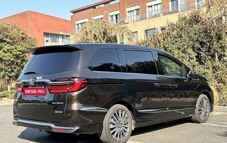 Honda Elysion, 2024 год, 6 300 000 рублей, 8 фотография