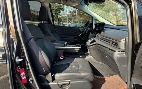 Honda Elysion, 2024 год, 6 300 000 рублей, 21 фотография