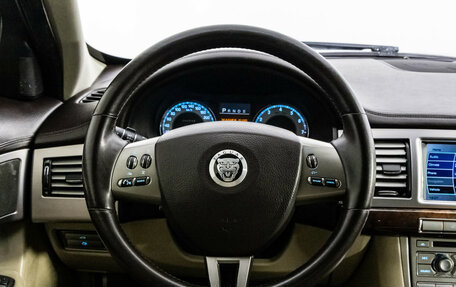 Jaguar XF I рестайлинг, 2011 год, 899 000 рублей, 11 фотография