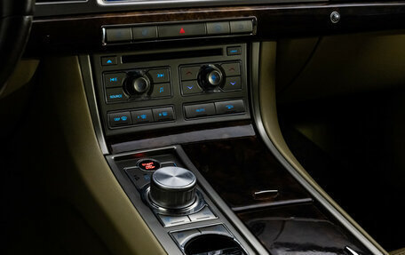 Jaguar XF I рестайлинг, 2011 год, 899 000 рублей, 13 фотография