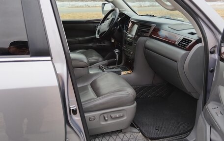 Lexus LX III, 2010 год, 3 700 000 рублей, 19 фотография