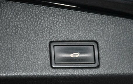 Volkswagen Touareg III, 2013 год, 2 699 000 рублей, 34 фотография