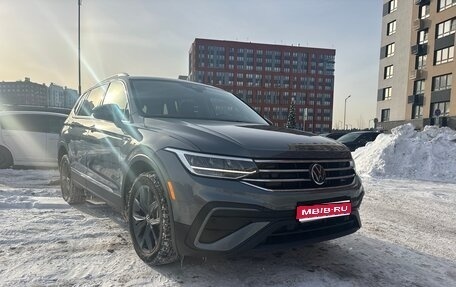 Volkswagen Tiguan II, 2022 год, 4 280 000 рублей, 1 фотография