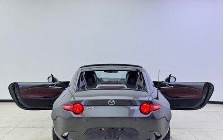Mazda MX-5, 2018 год, 4 232 000 рублей, 3 фотография