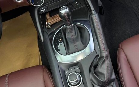 Mazda MX-5, 2018 год, 4 232 000 рублей, 8 фотография