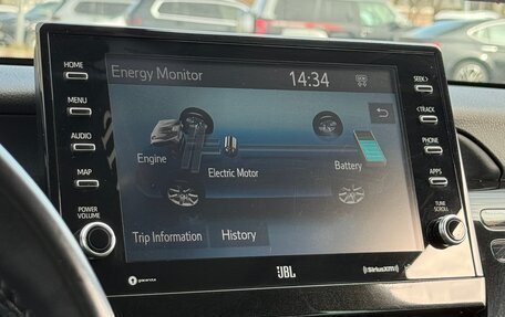 Toyota Camry, 2021 год, 3 275 000 рублей, 19 фотография