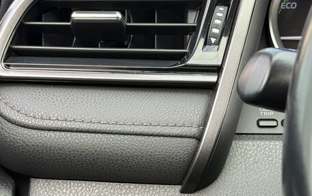 Toyota Camry, 2021 год, 3 275 000 рублей, 22 фотография