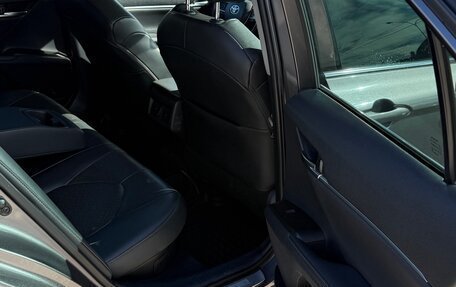 Toyota Camry, 2021 год, 3 275 000 рублей, 32 фотография