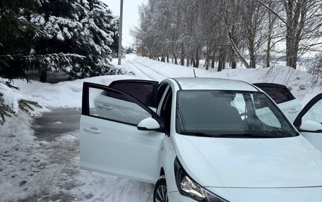 Hyundai Solaris II рестайлинг, 2020 год, 1 210 000 рублей, 11 фотография