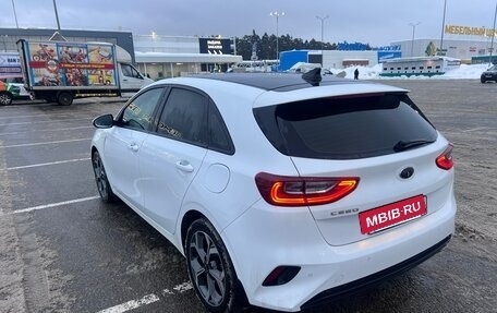 KIA cee'd III, 2021 год, 1 500 000 рублей, 10 фотография