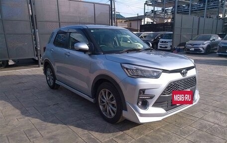 Toyota Raize I, 2022 год, 1 195 000 рублей, 3 фотография