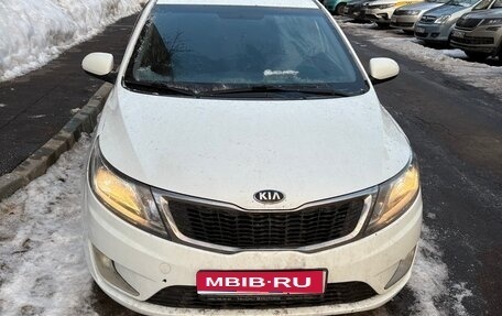 KIA Rio III рестайлинг, 2013 год, 1 050 000 рублей, 1 фотография