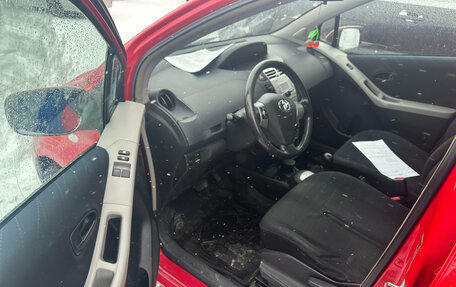 Toyota Yaris III рестайлинг, 2007 год, 487 000 рублей, 5 фотография