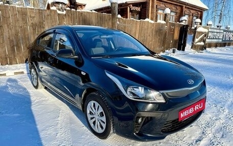 KIA Rio IV, 2018 год, 1 415 000 рублей, 3 фотография