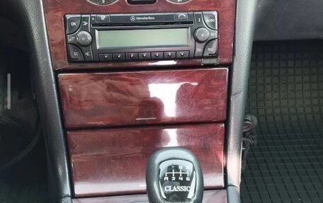 Mercedes-Benz E-Класс, 2000 год, 430 000 рублей, 8 фотография