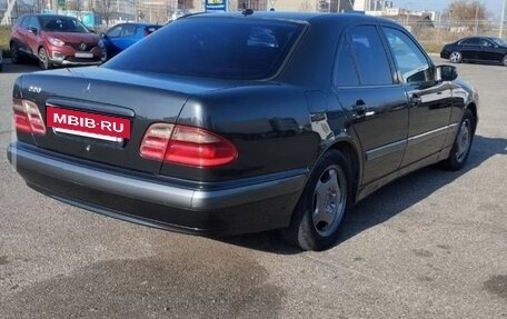 Mercedes-Benz E-Класс, 2000 год, 430 000 рублей, 21 фотография