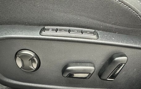 Volkswagen Golf VIII, 2021 год, 2 000 000 рублей, 16 фотография