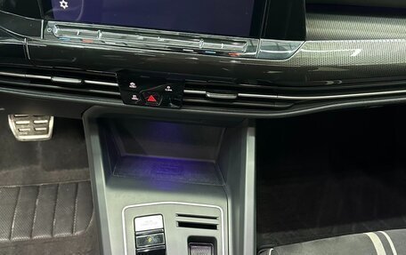 Volkswagen Golf VIII, 2021 год, 2 000 000 рублей, 9 фотография