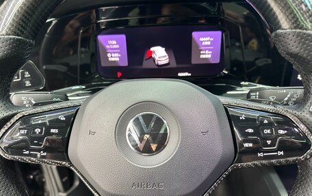 Volkswagen Golf VIII, 2021 год, 2 000 000 рублей, 8 фотография