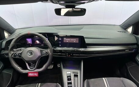 Volkswagen Golf VIII, 2021 год, 2 000 000 рублей, 7 фотография