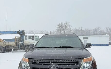 Ford Explorer VI, 2013 год, 2 200 000 рублей, 2 фотография