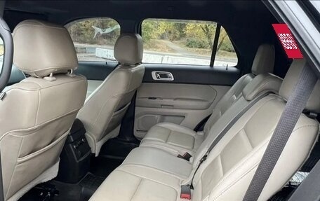 Ford Explorer VI, 2013 год, 2 200 000 рублей, 5 фотография