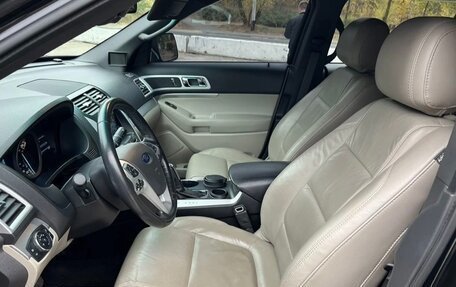 Ford Explorer VI, 2013 год, 2 200 000 рублей, 7 фотография