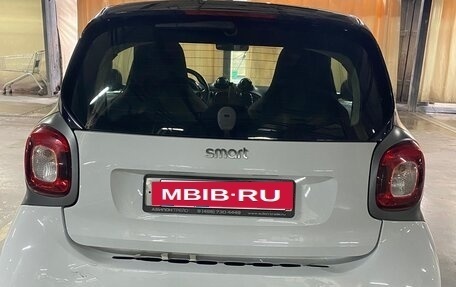 Smart Fortwo III, 2016 год, 915 000 рублей, 3 фотография