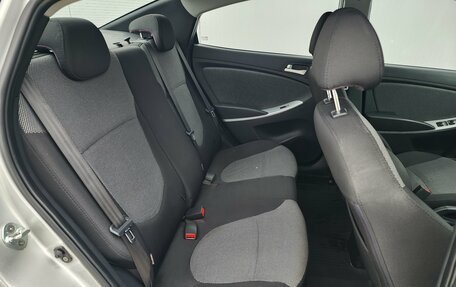 Hyundai Solaris II рестайлинг, 2012 год, 865 000 рублей, 19 фотография