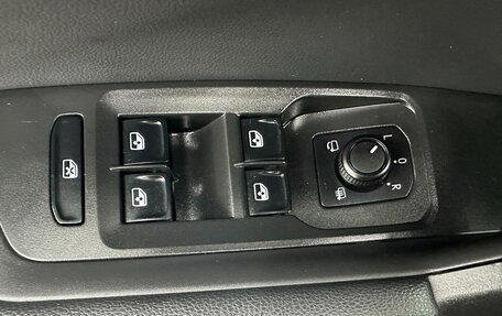 Volkswagen Lavida, 2022 год, 1 620 000 рублей, 13 фотография