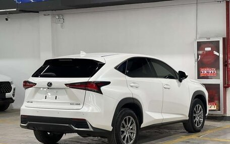 Lexus NX I, 2021 год, 2 740 000 рублей, 4 фотография
